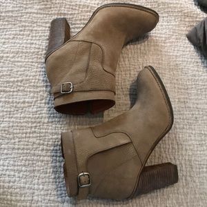 Tan heeled ankle booties